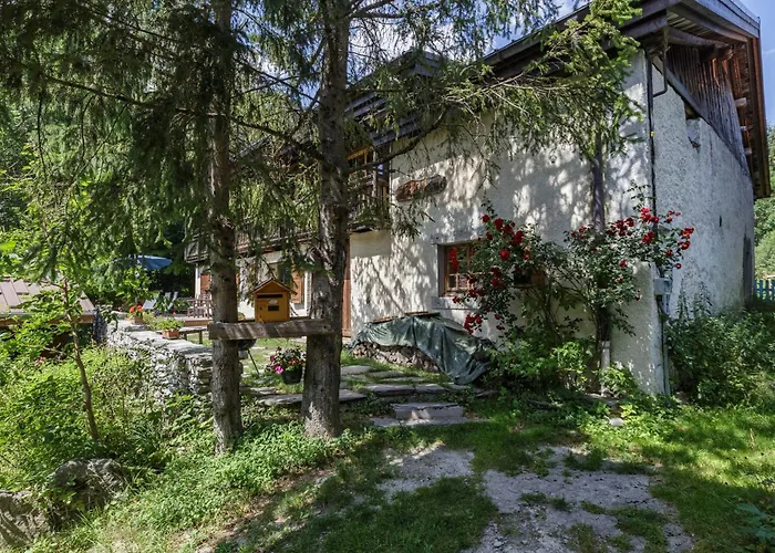 Chalet Lavancher - 400m2 Ferme 1803 Renovee Sauna Billard *